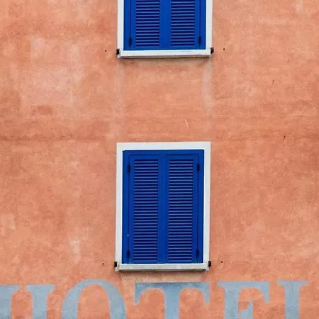 Hotel Restaurant Le Bellevue 3*