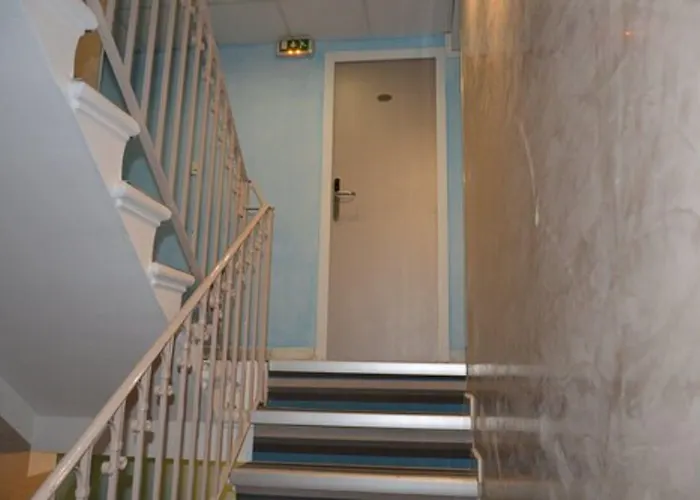 Restaurant Le Bellevue מלון פרופריאנו