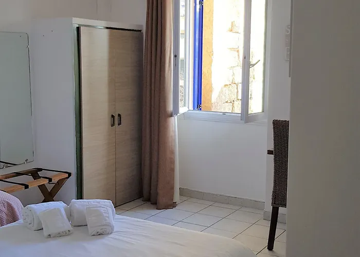 מלון Restaurant Le Bellevue פרופריאנו